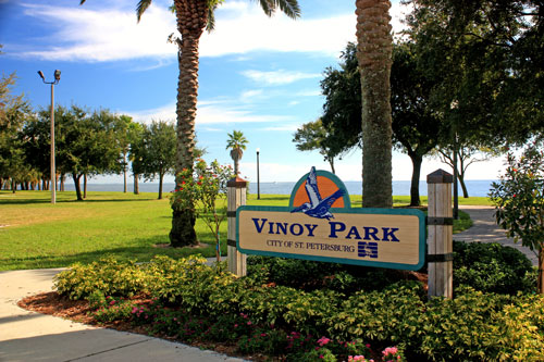 vinoy-park-sign-2-500